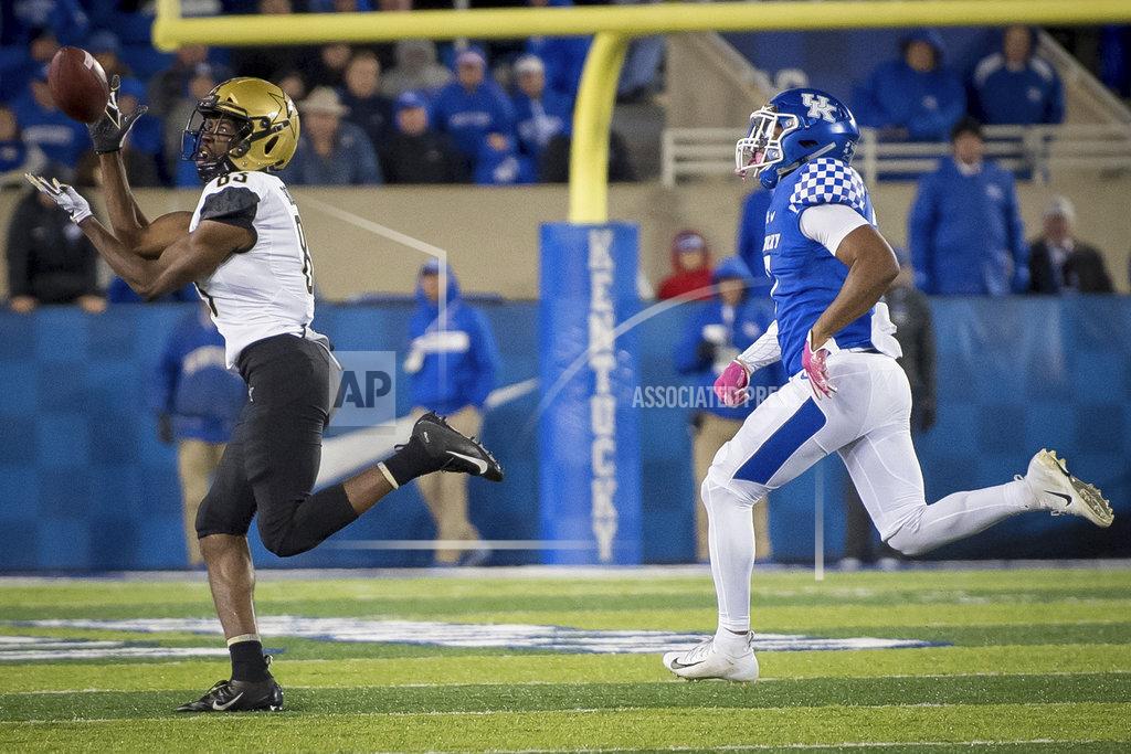 Bryan Woolston Vanderbilt wide receiver C.J. Bolar (83) catches a pass during the second half of an NCAA college football game against Kentucky in Lexington, Ky., Saturday, Oct. 20, 2018. Kentucky won, 14-7. (AP Photo/Bryan Woolston)