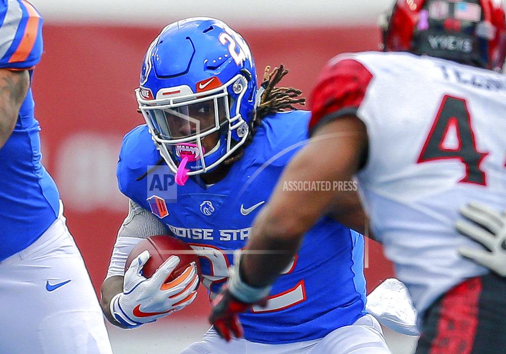 Steve Conner Boise State running back Alexander Mattison (22) runs with the ball against San Diego State in the first half of an NCAA college football game, Saturday, Oct. 6, 2018, in Boise, Idaho. (AP Photo/Steve Conner)