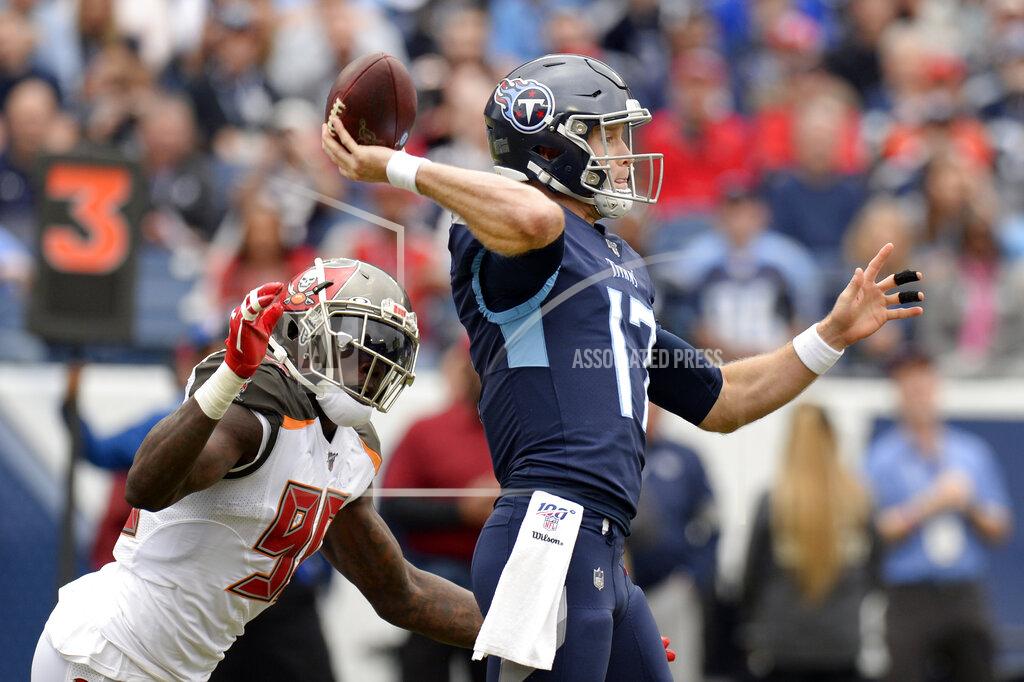 Mark Zaleski Tampa Bay Buccaneers wide receiver Justin Watson (17) is pressured by Tampa Bay Buccaneers linebacker Jason Pierre-Paul (90) in the first half of an NFL football game Sunday, Oct. 27, 2019, in Nashville, Tenn. (AP Photo/Mark Zaleski)