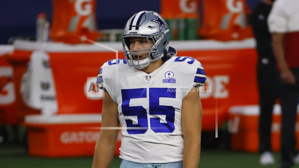 Ron Jenkins Dallas Cowboys linebacker Leighton Vander Esch (55) warms up before an NFL football game against the Arizona Cardinals in Arlington, Texas, Monday, Oct. 19, 2020. (AP Photo/Ron Jenkins)