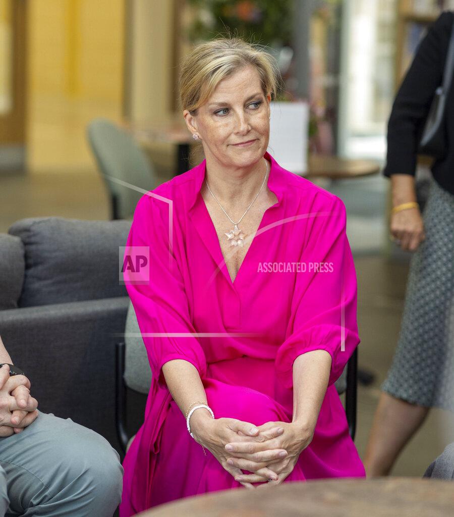 Countess Sophie visits the Charlbury Community Centre - 5/17/22