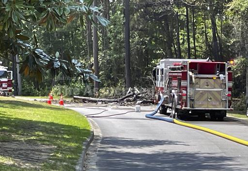 At least 1 person is dead in a fiery small plane crash... - Vimarsana News