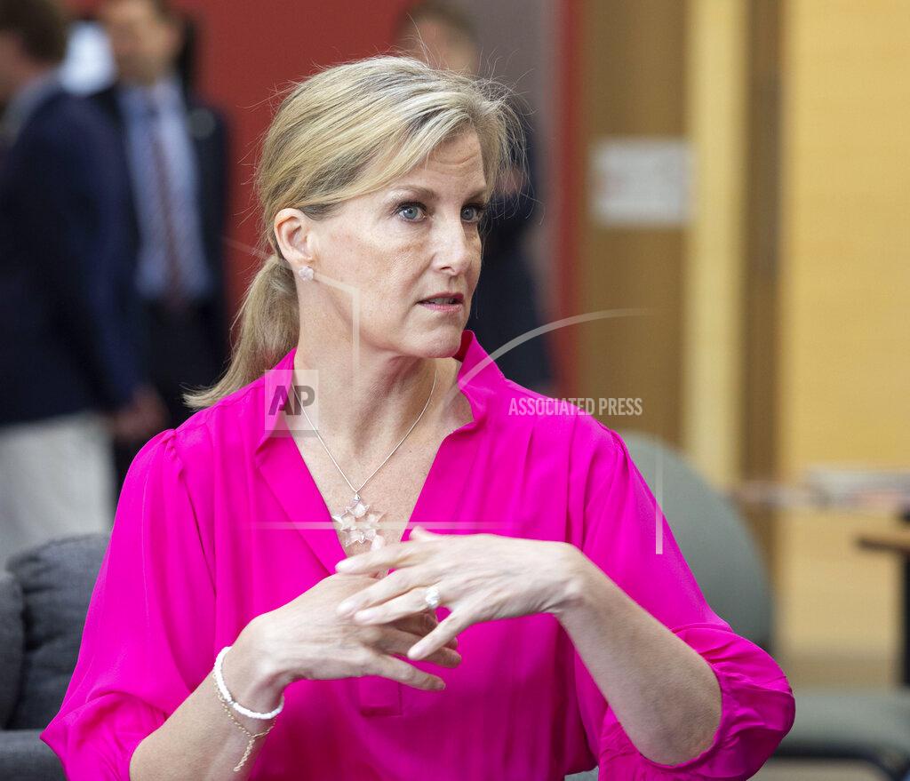 Countess Sophie visits the Charlbury Community Centre - 5/17/22