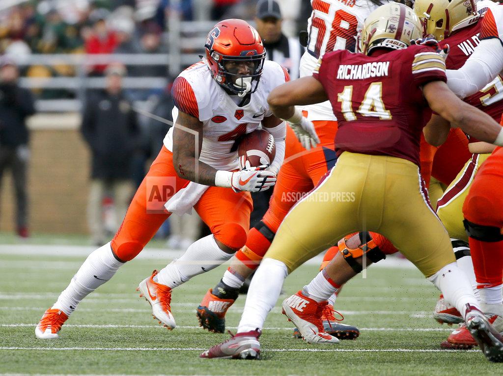 Mary Schwalm Syracuse running back Dontae Strickland (4) rushes with the ball as Boston College linebacker Max Richardson (14) defends during the second half of an NCAA college football game, Saturday, Nov. 24, 2018, in Boston. (AP Photo/Mary Schwalm)