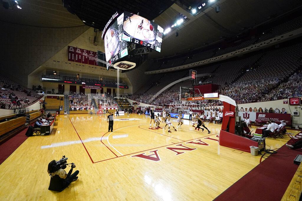 Darron Cummings Indiana plays against Purdue during the first half of an NCAA college basketball game Thursday, Jan. 14, 2021, in Bloomington, Ind. (AP Photo/Darron Cummings)