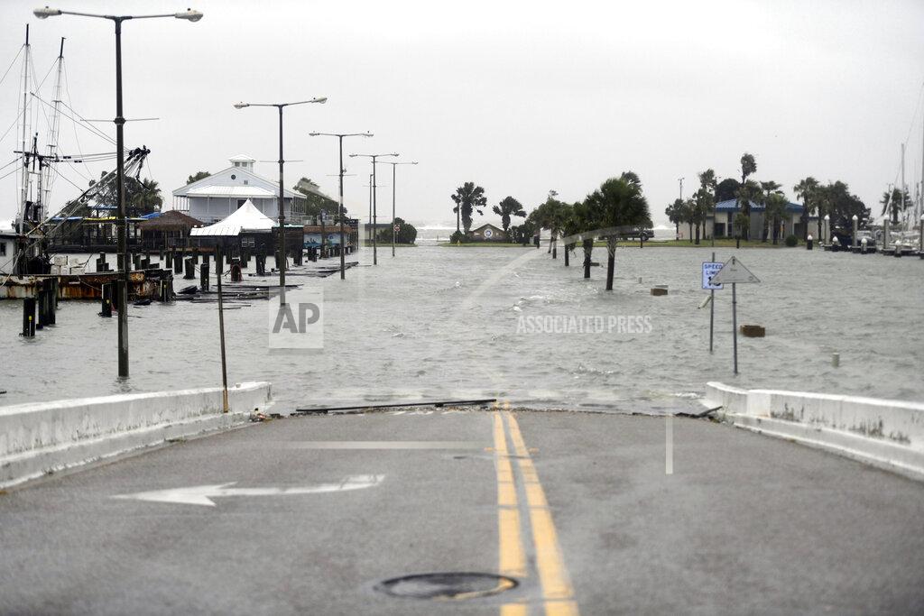 Annie Rice Peoples Street begins to flood during Hurricane Hanna, Saturday, July 25, 2020, in Corpus Christi, Texas. (Annie Rice/Corpus Christi Caller-Times via AP)