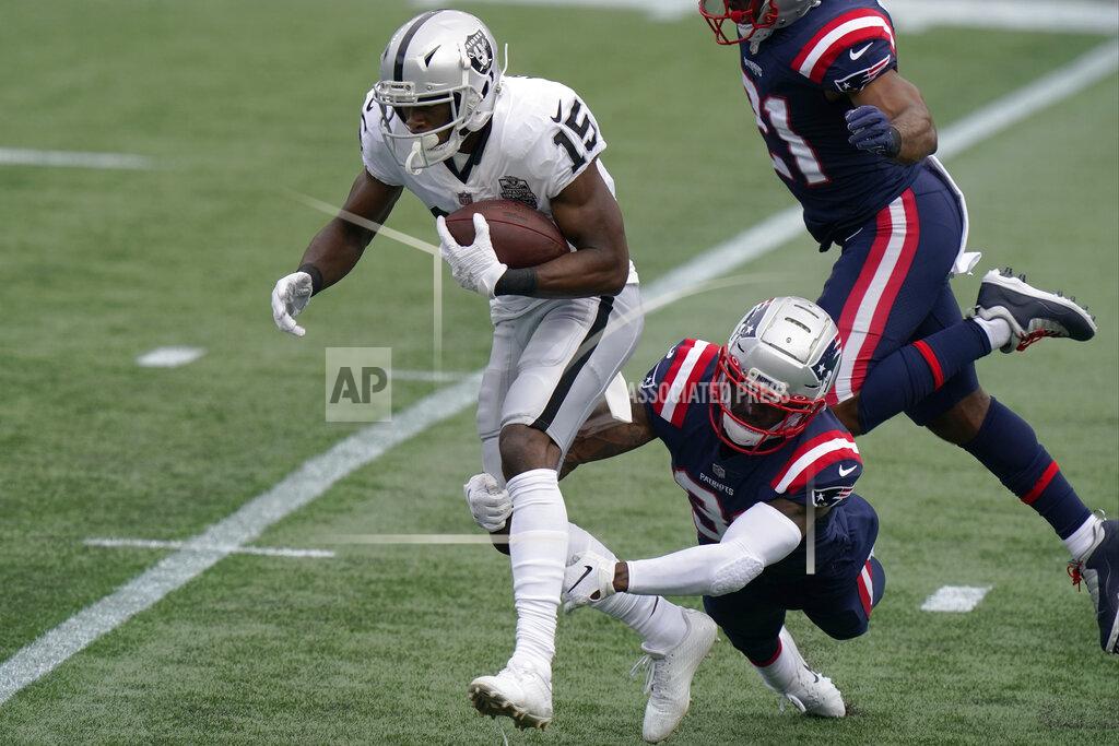 Steven Senne Las Vegas Raiders wide receiver Nelson Agholor (15) runs with the ball in the first half of an NFL football game against the New England Patriots, Sunday, Sept. 27, 2020, in Foxborough, Mass. (AP Photo/Steven Senne)