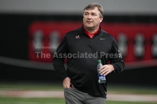 Georgia coach Kirby Smart still looking for way to slow down his players despite tragedy - Vimarsana News