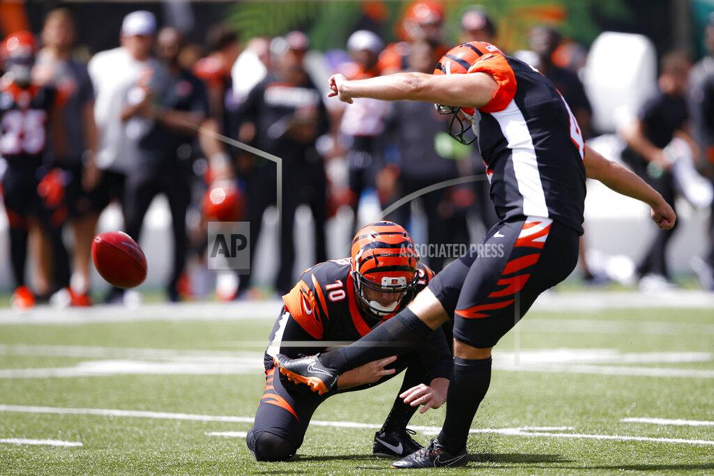 Gary Landers Cincinnati Bengals kicker Randy Bullock (4) kicks an extra point during the first half an NFL football game against the San Francisco 49ers, Sunday, Sept. 15, 2019, in Cincinnati. (AP Photo/Gary Landers)