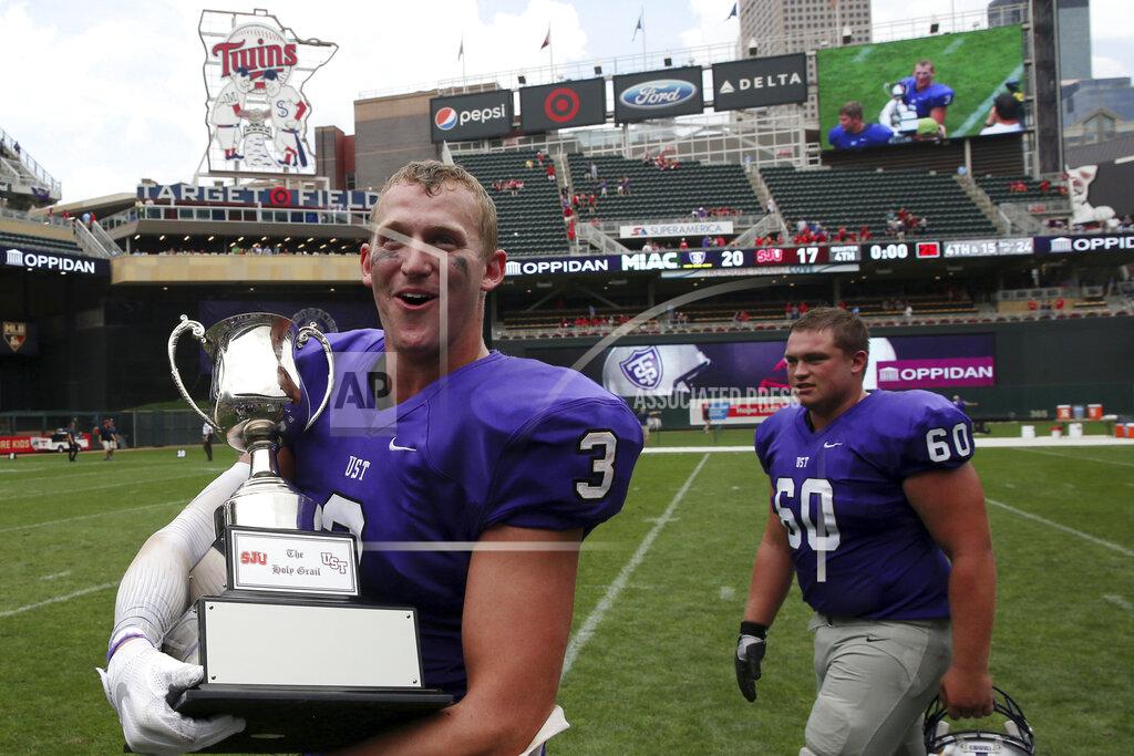 MIAC ousts original member St. Thomas for being too strong