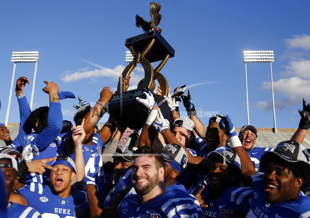 Rogelio V. Solis Duke players celebrate their win over Temple in the Independence Bowl NCAA college football game in Shreveport, La., Thursday, Dec. 27, 2018. (AP Photo/Rogelio V. Solis)