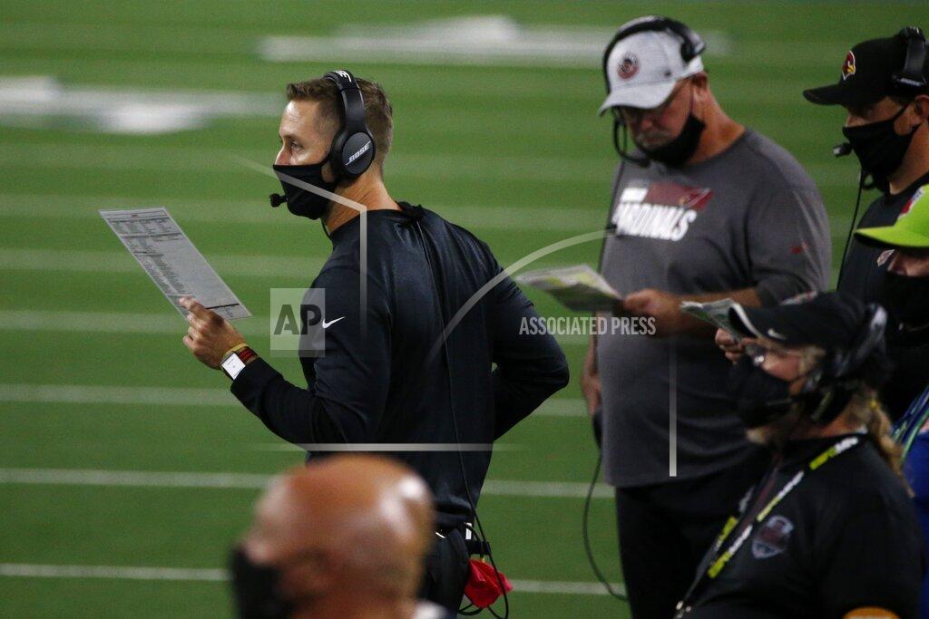 Michael Ainsworth Arizona Cardinals head coach Kliff Kingsbury watches play against the Dallas Cowboys in the second half of an NFL football game in Arlington, Texas, Monday, Oct. 19, 2020. (AP Photo/Michael Ainsworth)