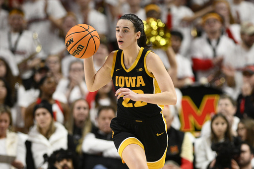 Caitlin Clark drops 38 points for No. 3 Iowa vs upset-minded Maryland and sellout crowd of 17,950 - Vimarsana News