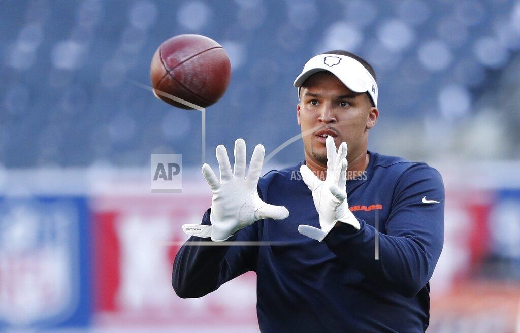 Charles Rex Arbogast Chicago Bears' Trey Burton warms up before an NFL football game against the Green Bay Packers Thursday, Sept. 5, 2019, in Chicago. (AP Photo/Charles Rex Arbogast)