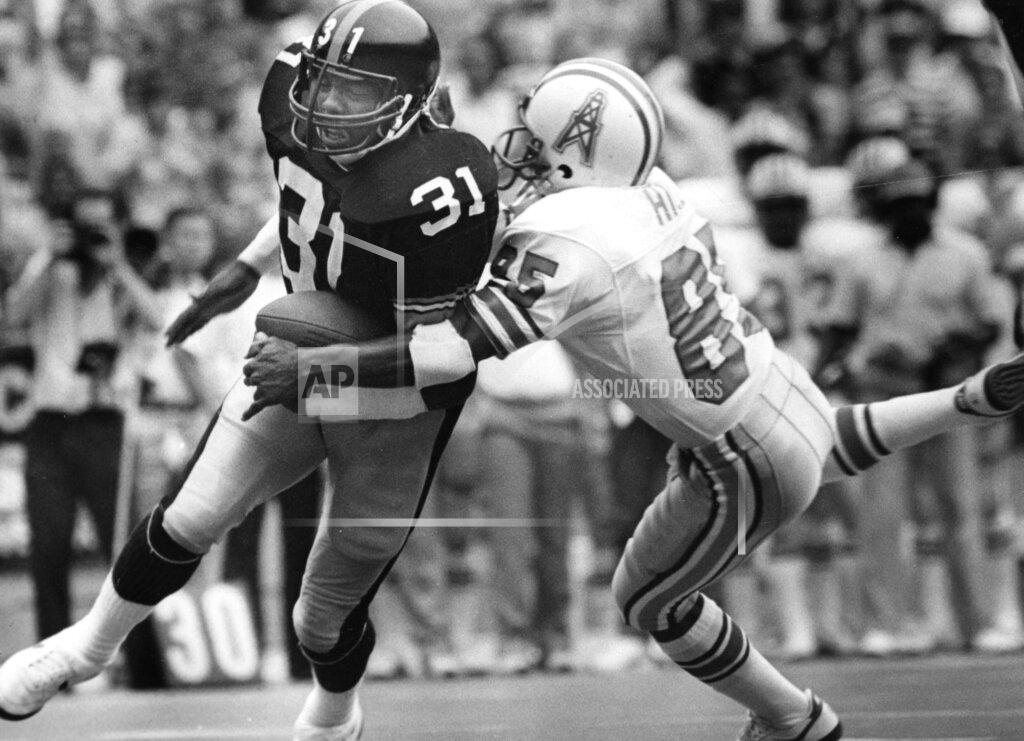 Uncredited In this Sept. 22, 1985, photo, Pittsburgh Steelers strong safety Donnie Shell returns an interception against Houston Oilers receiver Drew Hill during an NFL football game at Three Rivers Stadium in Pittsburgh. Donnie Shell knew he was ahead of his time. It's why the Pittsburgh Steelers safety never worried about whether he'd get into the Hall of Fame. His long wait ended this week, when he got the call more than 30 years after playing his final game.(Pittsburgh Post-Gazette via AP)