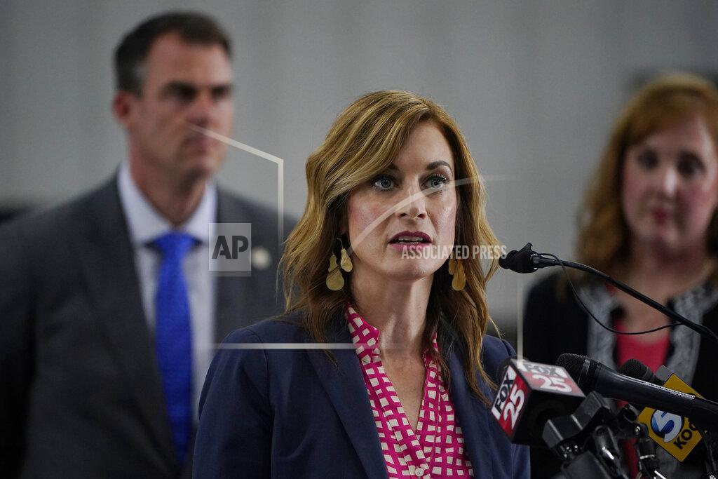 Sue Ogrocki Shelley Zumwalt, Oklahoma Employment Security Commission Executive Director, speaks at a news conference Monday, May 17, 2021, in Oklahoma City. Oklahoma will end a $300-a-week federal supplemental unemployment benefit next month. (AP Photo/Sue Ogrocki)