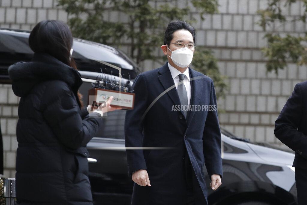 Lee Jin-Man Samsung Electronics Vice Chairman Lee Jae-yong arrives at the Seoul High Court in Seoul, South Korea, Monday, Jan. 18, 2021. South Korean court sentences Lee to 2 and a half years in prison over corruption case. (AP Photo/Lee Jin-man)