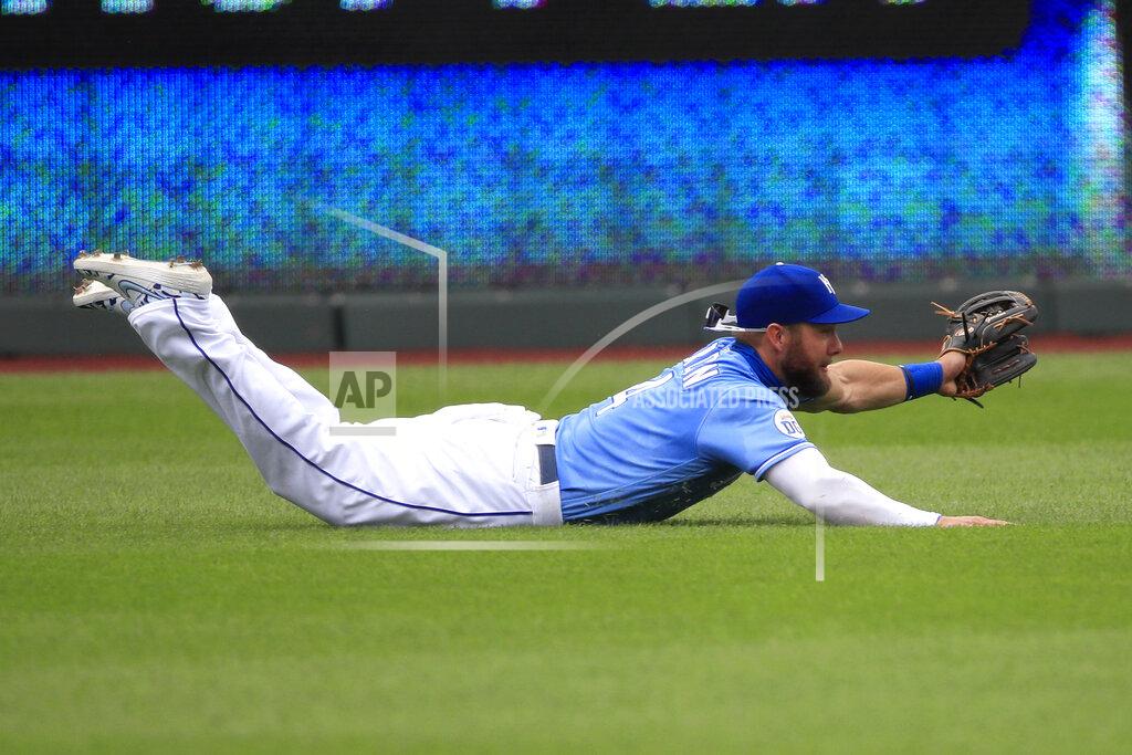 Orlin Wagner FILE - In this Aug. 9, 2020, file photo, Kansas City Royals left fielder Alex Gordon catches a fly ball hit by Minnesota Twins' Nelson Cruz during the first inning of a baseball game in Kansas City, Mo. Gordon won his eighth Gold Glove — and fourth straight — in his final major league season. (AP Photo/Orlin Wagner, File)