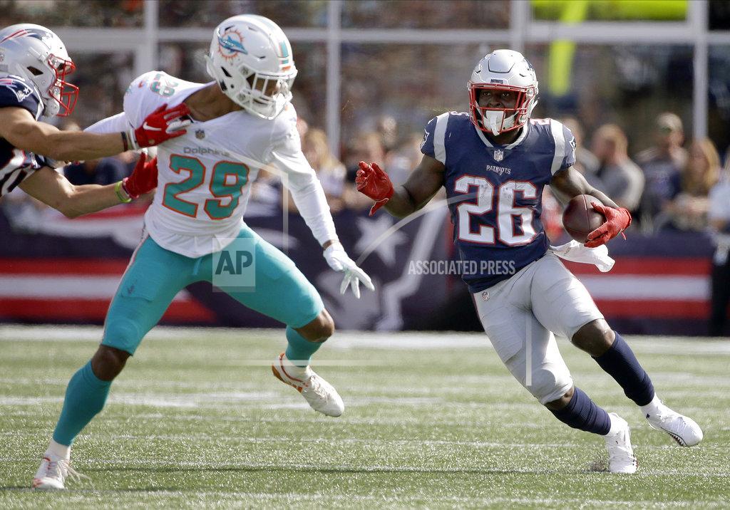Dolphins Patriots Football