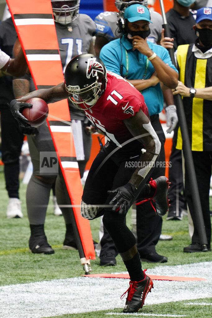 Brynn Anderson Atlanta Falcons wide receiver Julio Jones (11) runs the sideline against the Detroit Lionsduring the second half of an NFL football game, Sunday, Oct. 25, 2020, in Atlanta. (AP Photo/Brynn Anderson)