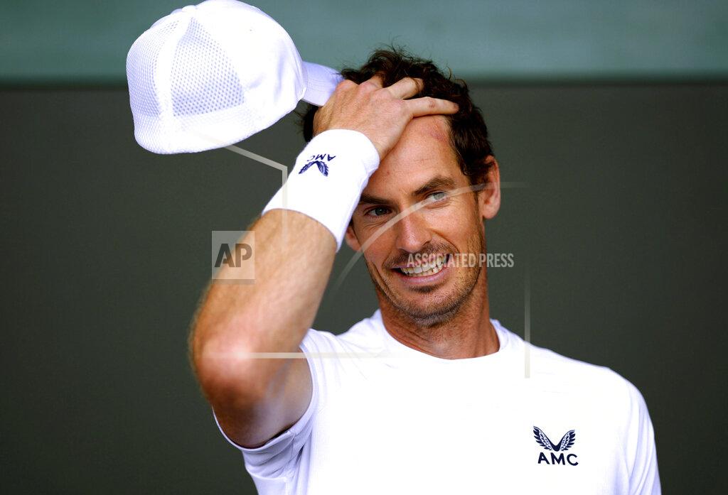 John Walton Britain's Andy Murray gestures, during a practice session ahead of the 2022 Wimbledon Championship at the All England Lawn Tennis and Croquet Club, Wimbledon, London, Saturday, June 25, 2022. (John Walton/PA via AP)