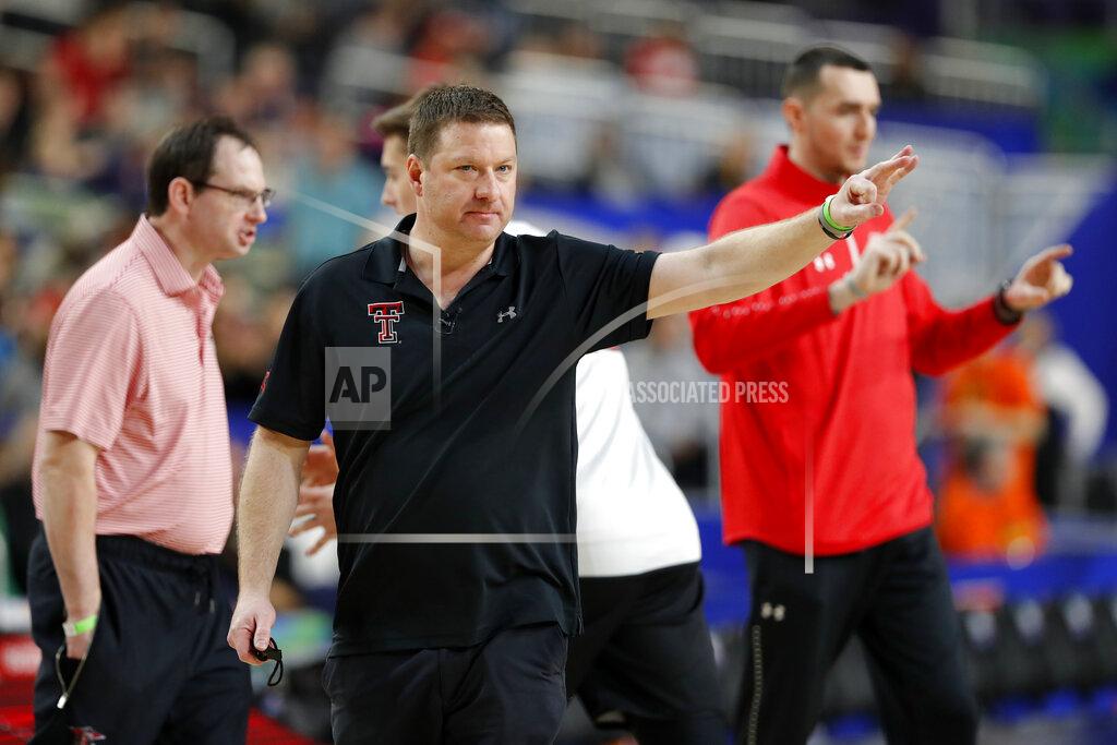 Charlie Neibergall Texas Tech head coach Chris Beard directs his team during a practice session for the semifinals of the Final Four NCAA college basketball tournament, Friday, April 5, 2019, in Minneapolis. (AP Photo/Charlie Neibergall)