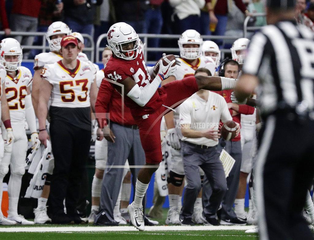 Eric Gay Washington State safety Jalen Thompson (34) intercepts an Iowa State pass during the the first half of the Alamo Bowl NCAA college football game Friday, Dec. 28, 2018, in San Antonio. (AP Photo/Eric Gay)