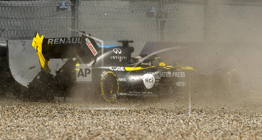 Renault driver Daniel Ricciardo of Australia crashes into the barriers during the second practice session for the Styrian Formula One Grand Prix at the Red Bull Ring racetrack in Spielberg, Austria, Friday, July 10, 2020. The Styrian F1 Grand Prix will be held on Sunday. (Leonhard Foeger/Pool via AP)