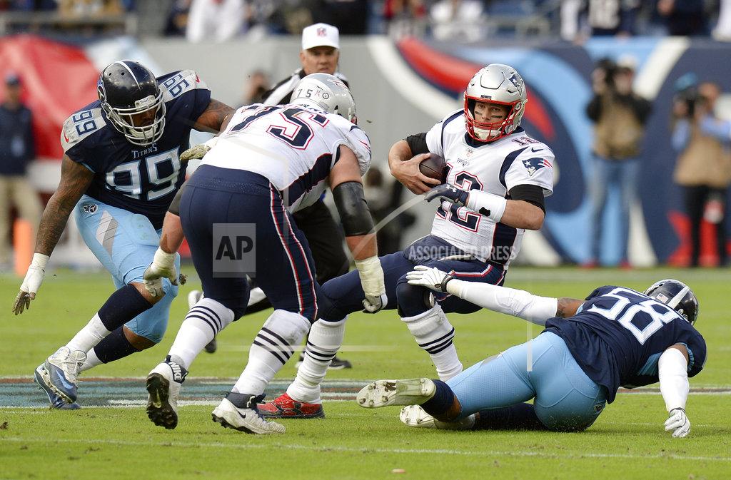 Patriots Titans Football