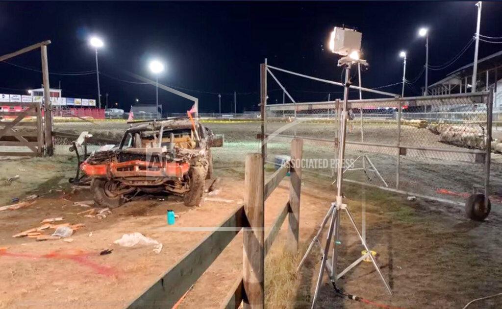 Montana demolition derby crash kills 1, injures at least 7