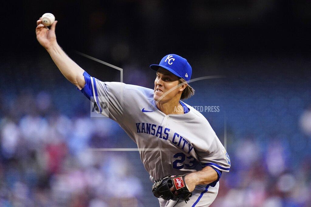 Ross D. Franklin Kansas City Royals starting pitcher Zack Greinke throws against the Arizona Diamondbacks during the first inning of a baseball game Monday, May 23, 2022, in Phoenix. (AP Photo/Ross D. Franklin)