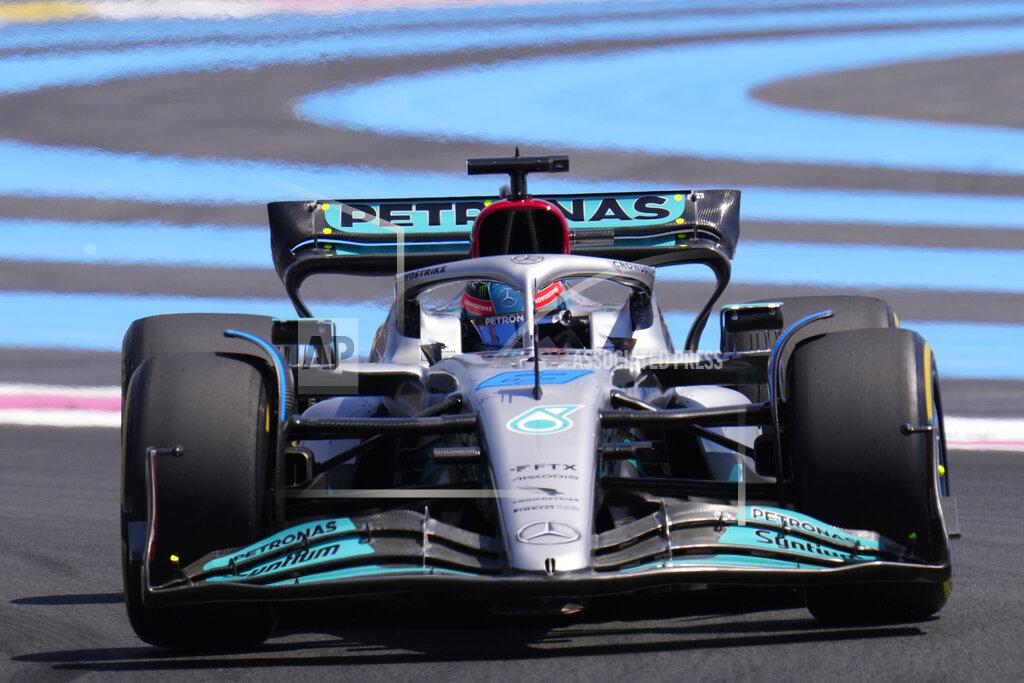 Manu Fernandez Mercedes driver George Russell of Britain steers his car during the first practice for the French Formula One Grand Prix at Paul Ricard racetrack in Le Castellet, southern France, Friday, July 22, 2022. The French Grand Prix will be held on Sunday. (AP Photo/Manu Fernandez)