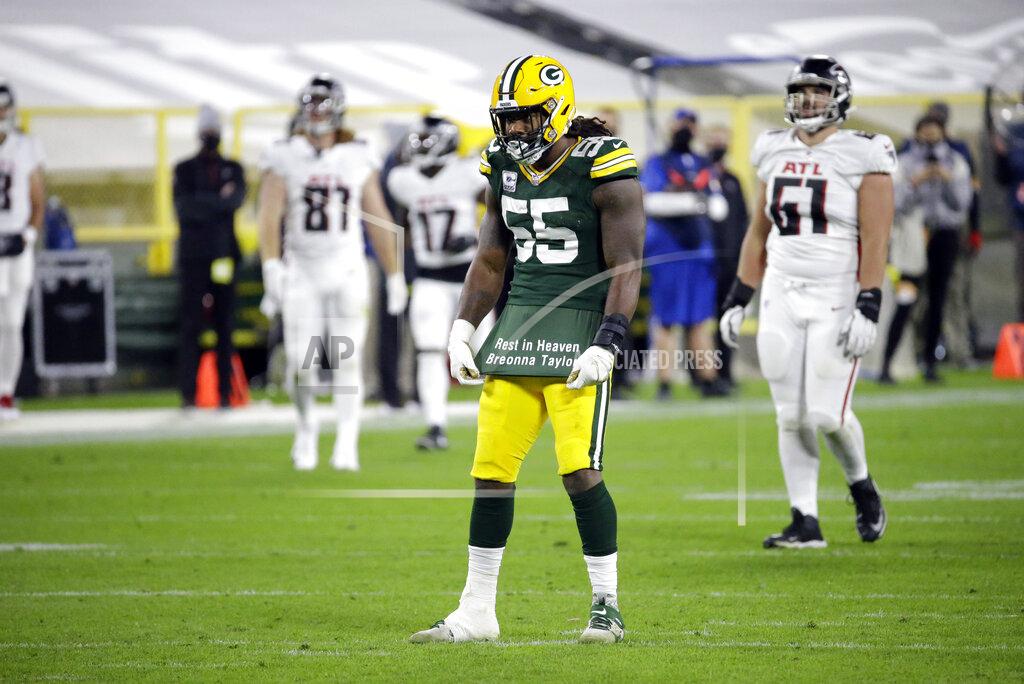 Mike Roemer Green Bay Packers' Za'Darius Smith (55) displays the name of Breonna Taylor on his shirt after sacking Atlanta Falcons quarterback Matt Ryan during the second half of an NFL football game, Monday, Oct. 5, 2020, in Green Bay, Wis. (AP Photo/Mike Roemer)