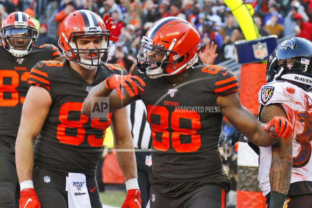 Ron Schwane Cleveland Browns tight end Demetrius Harris (88) celebrates a 1-yard touchdown during the first half of an NFL football game against the Baltimore Ravens, Sunday, Dec. 22, 2019, in Cleveland. (AP Photo/Ron Schwane)