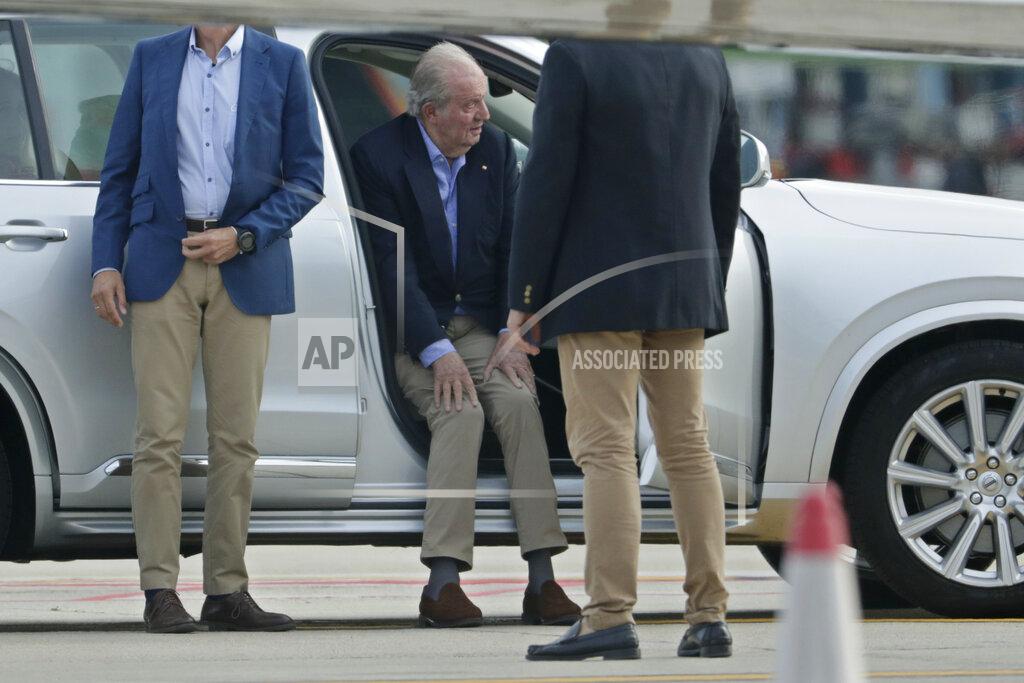 Lalo R. Villar Spain's former King Juan Carlos gets into a car on arrival by private jet at the Peinador airport in Vigo, north western Spain, Thursday, May 19, 2022. Spain's former King has returned to Spain Thursday for his first visit since leaving nearly two years ago amid a cloud of financial scandals. (AP Photo/Lalo R. Villar)