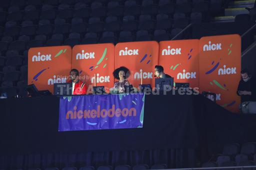 Get ready for a SpongeBob and slime Super Bowl. CBS and Nickelodeon team up for NFL's biggest game - Vimarsana News