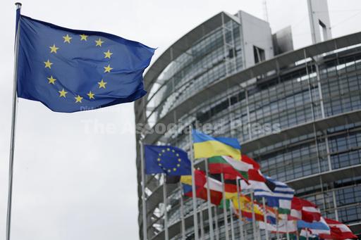 Les législateurs européens donnent le feu vert pour voyager au Kosovo sans visa Les législateurs européens donnent le feu vert pour voyager au Kosovo sans visa