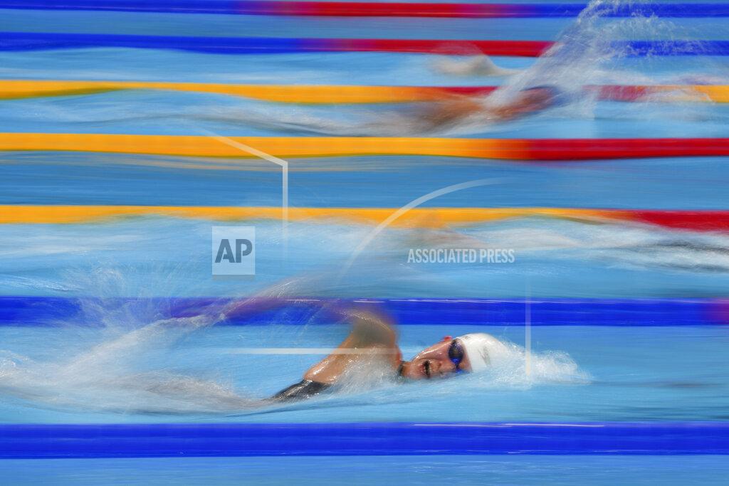 Matthias Schrader Han Da-kyung, of South Korea, swims in a heat during the women's 1500-meter freestyle at the 2020 Summer Olympics, Monday, July 26, 2021, in Tokyo, Japan. (AP Photo/Matthias Schrader)