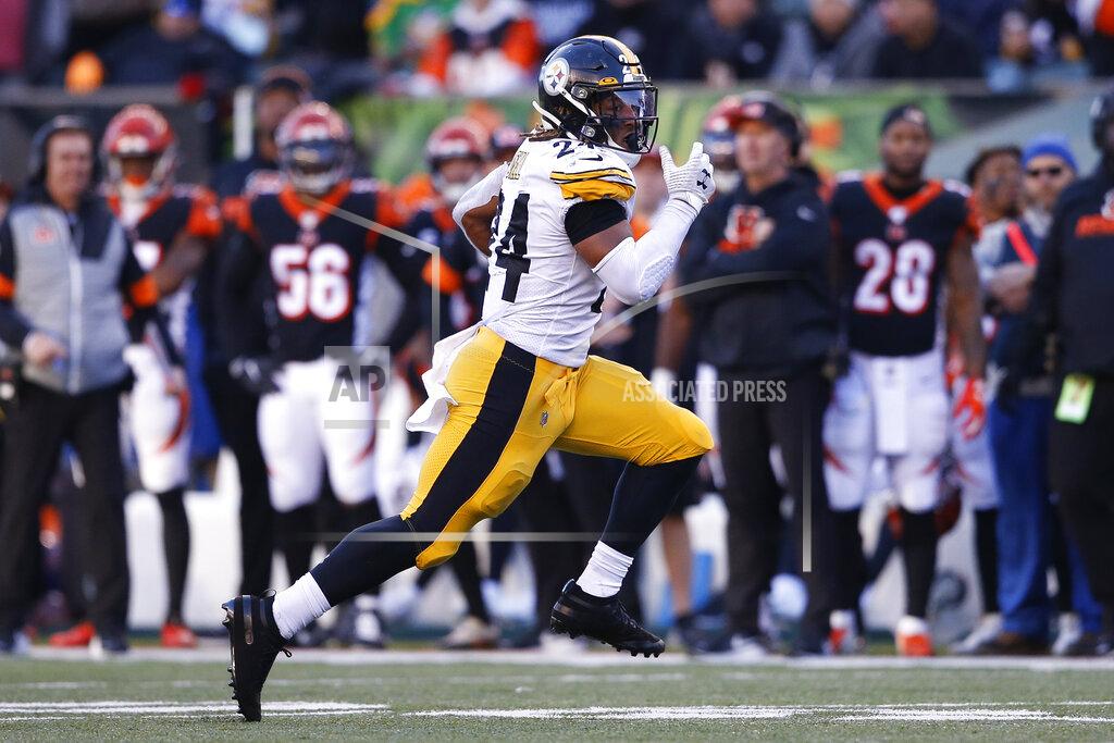 Gary Landers Pittsburgh Steelers running back Benny Snell (24) runs the ball during the second half an NFL football game against the Cincinnati Bengals, Sunday, Nov. 24, 2019, in Cincinnati. (AP Photo/Gary Landers)