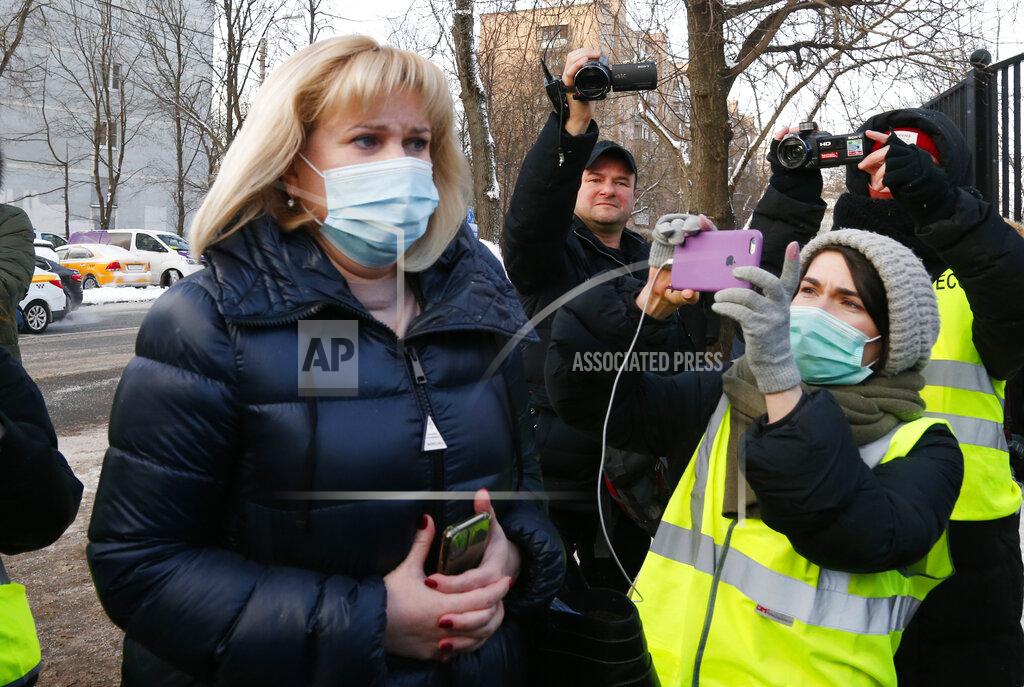 Alexander Zemlianichenko Russian opposition leader Alexey Navalny's lawyer Olga Mikhailova arrives to the Babuskinsky district court for the continuation of his trial, in Moscow, Russia, Friday, Feb. 5, 2021. A Moscow court resumes the trial against Russian opposition leader Alexey Navalny on the charges of defamation. (AP Photo/Alexander Zemlianichenko)