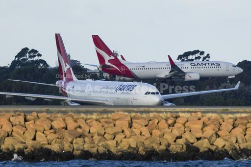 Qantas boss retires early after allegations the Austral... - Vimarsana News