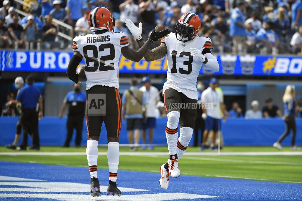 Kevork Djansezian Cleveland Browns wide receiver Rashard Higgins (82) celebrates his touchdown catch with wide receiver Odell Beckham Jr. (13) during the first half of an NFL football game against the Los Angeles Chargers Sunday, Oct. 10, 2021, in Inglewood, Calif. (AP Photo/Kevork Djansezian)