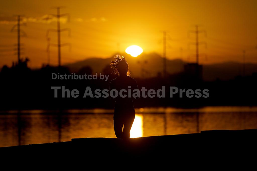 A heat wave has baked parts of the Southwest for weeks.... - Vimarsana News