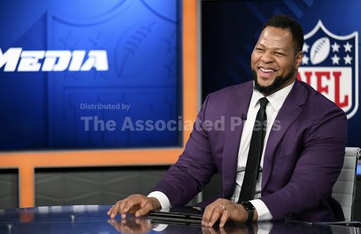 NFL players get chance to show media skills during work... - Vimarsana News