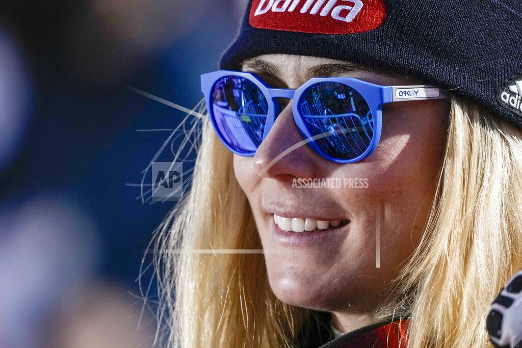 Giovanni Auletta United States' Mikaela Shiffrin follows the competition in the finish area of an alpine ski, women's World Cup super-G, in Lenzerheide, Switzerland, Saturday, March 5, 2022. (AP Photo/Giovanni Auletta)