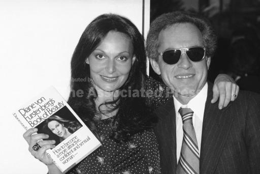 Richard Snyder, 'warrior-king' of publishing who presid... - Vimarsana News
