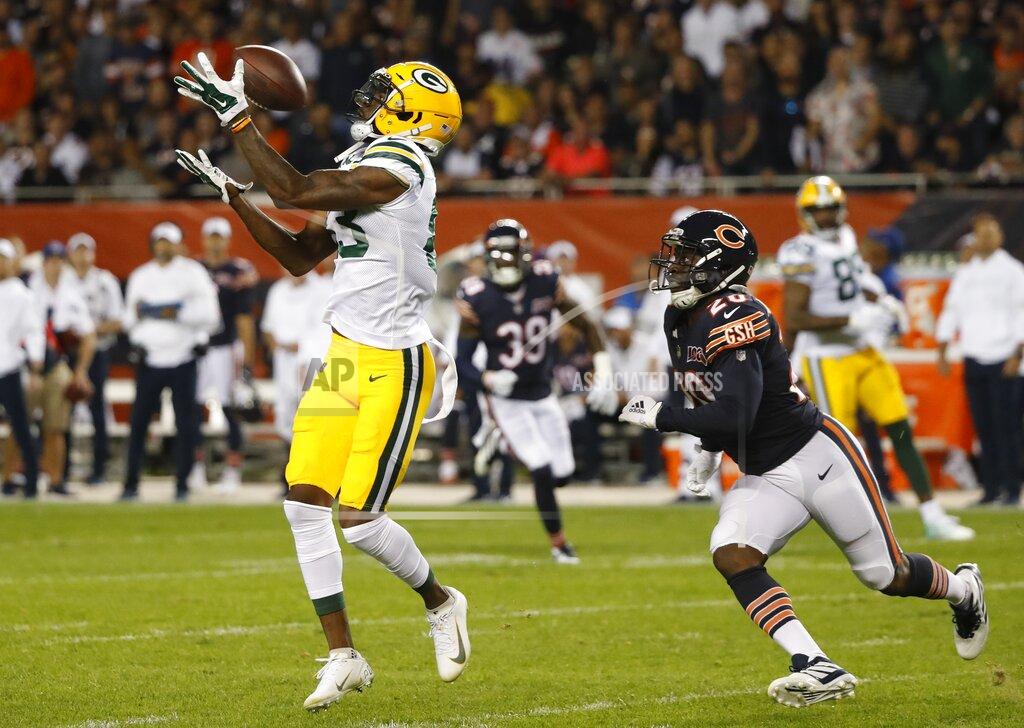 Charles Rex Arbogast Green Bay Packers' Marquez Valdes-Scantling catches a long pass in front of Chicago Bears' Prince Amukamara during the first half of an NFL football game Thursday, Sept. 5, 2019, in Chicago. (AP Photo/Charles Rex Arbogast)