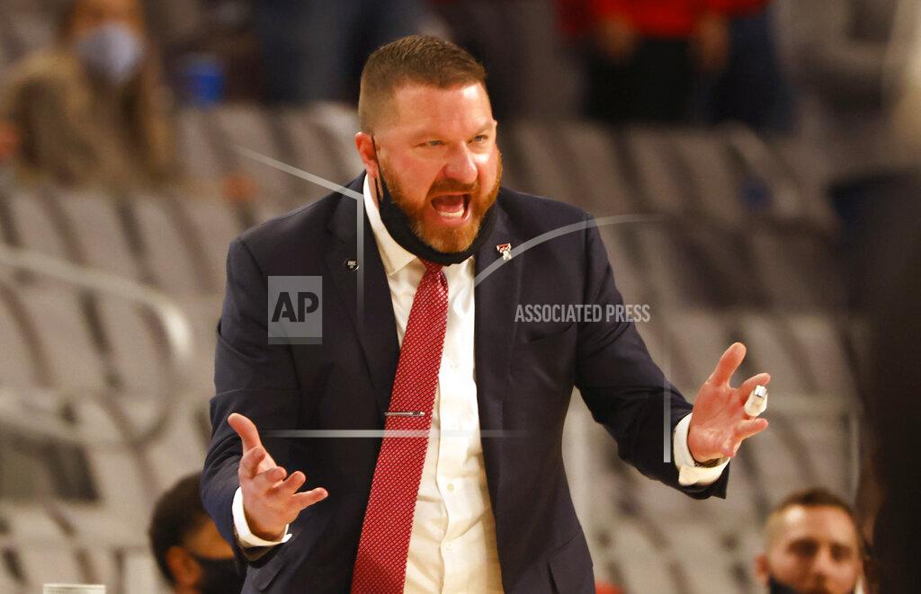 Ron Jenkins Texas Tech head coach Chris Beard reacts as Tech plays against Houston during the second half of an NCAA college basketball game, Sunday, Nov. 29, 2020, in Fort Worth, Texas. (AP Photo/Ron Jenkins)
