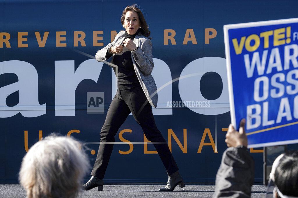 Ben Gray Vice President-Elect Kamala Harris campaigns for Democratic U.S. Senate challengers the Rev. Raphael Warnock and Jon Ossoff, Monday, Dec. 21, 2020, in Columbus, Ga. (AP Photo/Ben Gray)