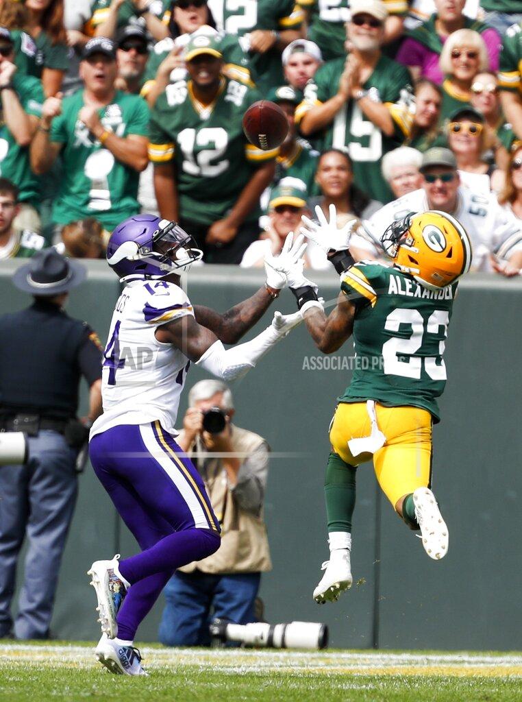 Matt Ludtke Minnesota Vikings' Stefon Diggs catches a touchdown pass with Green Bay Packers' Jaire Alexander defending during the second half of an NFL football game Sunday, Sept. 15, 2019, in Green Bay, Wis. (AP Photo/Matt Ludtke)